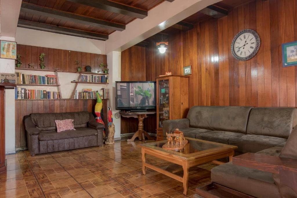 Sura Bed And Breakfast San Jose  Bagian luar foto