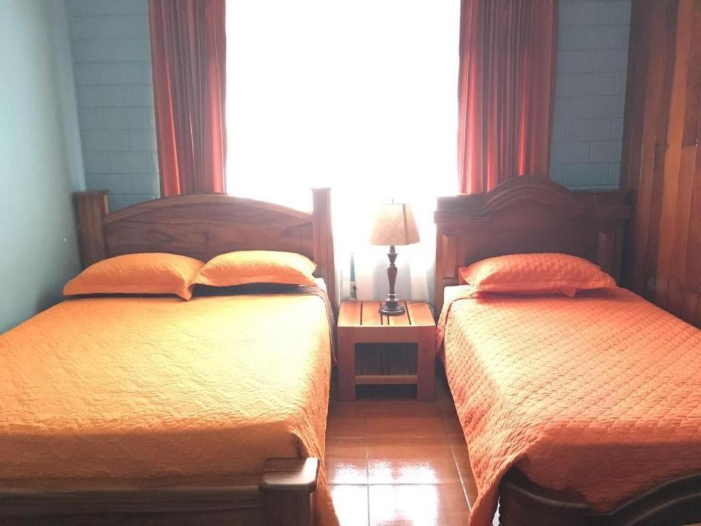 Sura Bed And Breakfast San Jose  Bagian luar foto